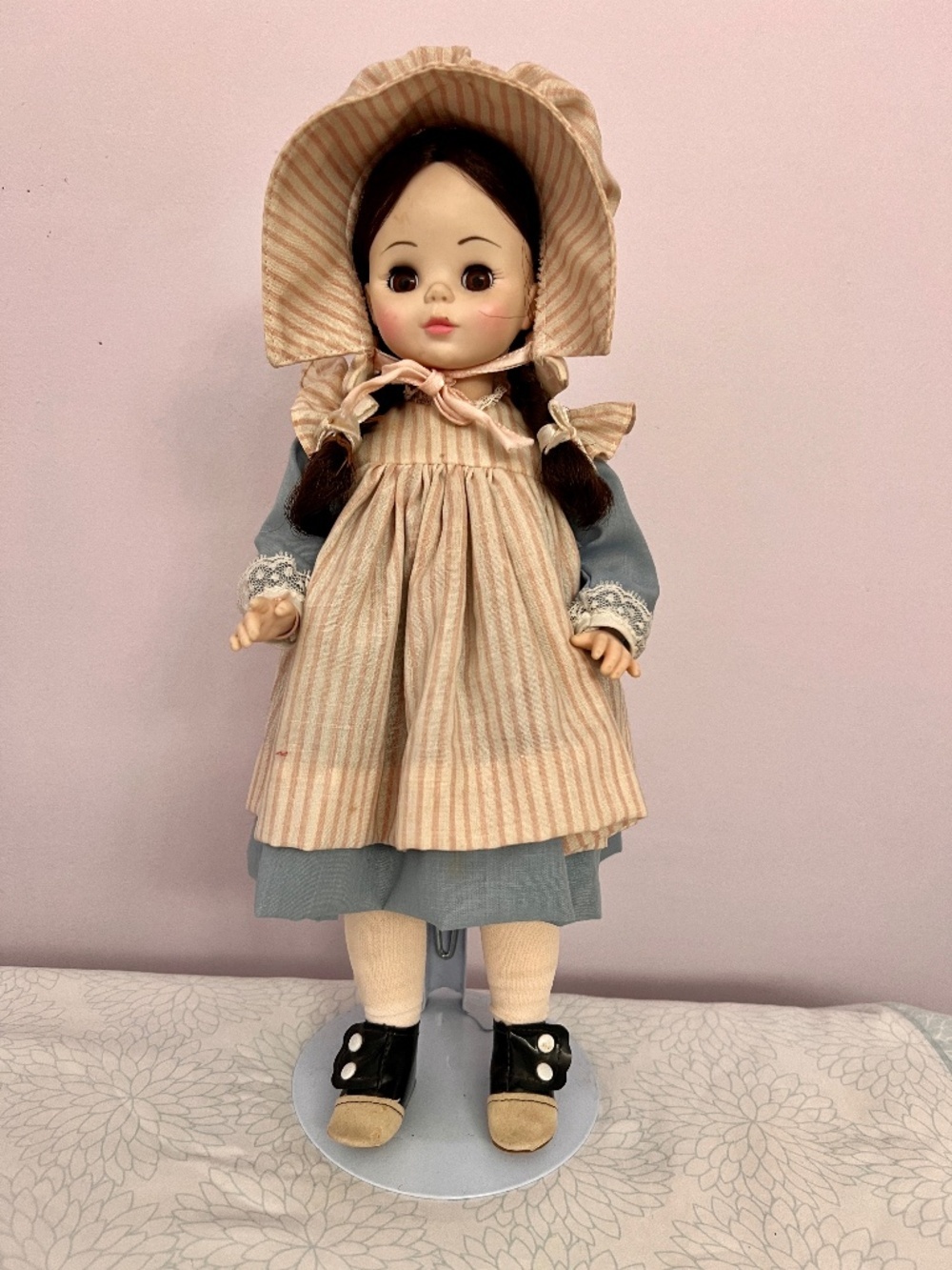 Vintage Madame Alexander 14" Doll Rebecca with sleeping eyes